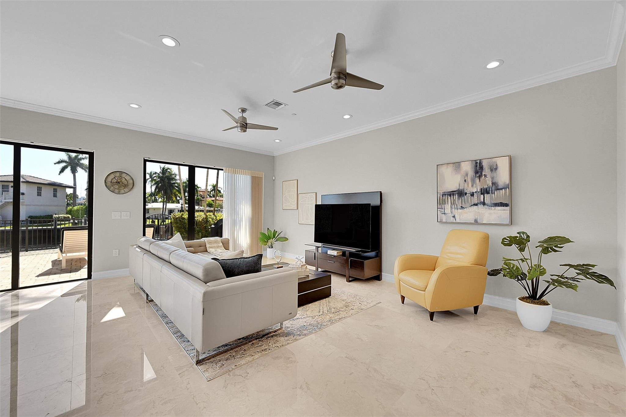 2254 Southeast 7th Street Pompano Beach, FL 33062 - Photo 13 of 61 Photo 13