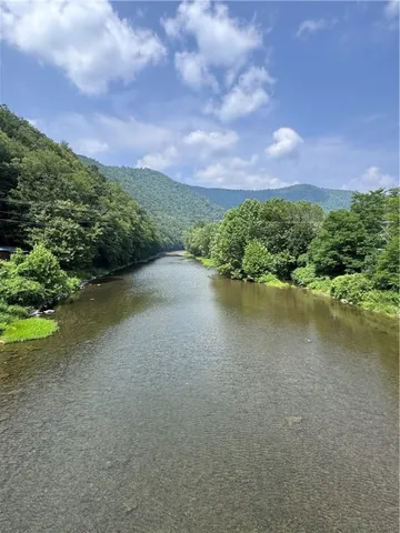 $399,900 | 7227 3rd Street, Driftwood, PA 15832