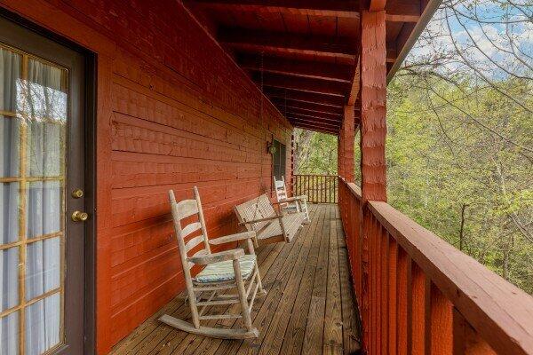 237 Cherokee Path Way Sevierville, TN 37876 - Photo 23 of 25 almost-heaven-rocking-chairs-600x400