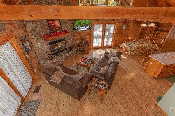237 Cherokee Path Way Sevierville, TN 37876 - Photo 4 of 25 almost-heaven-aerial-living-room-600x400