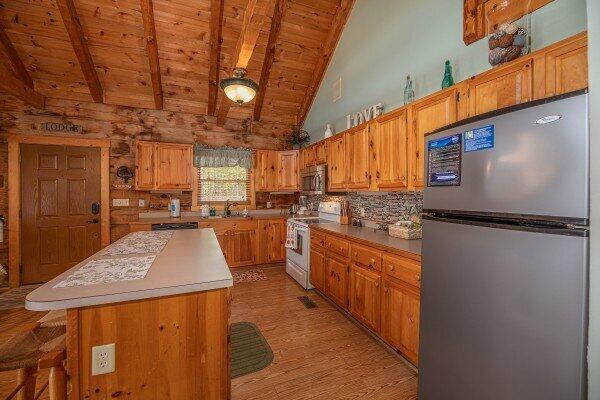 237 Cherokee Path Way Sevierville, TN 37876 - Photo 6 of 25 almost-heaven-galley-kitchen-600x400