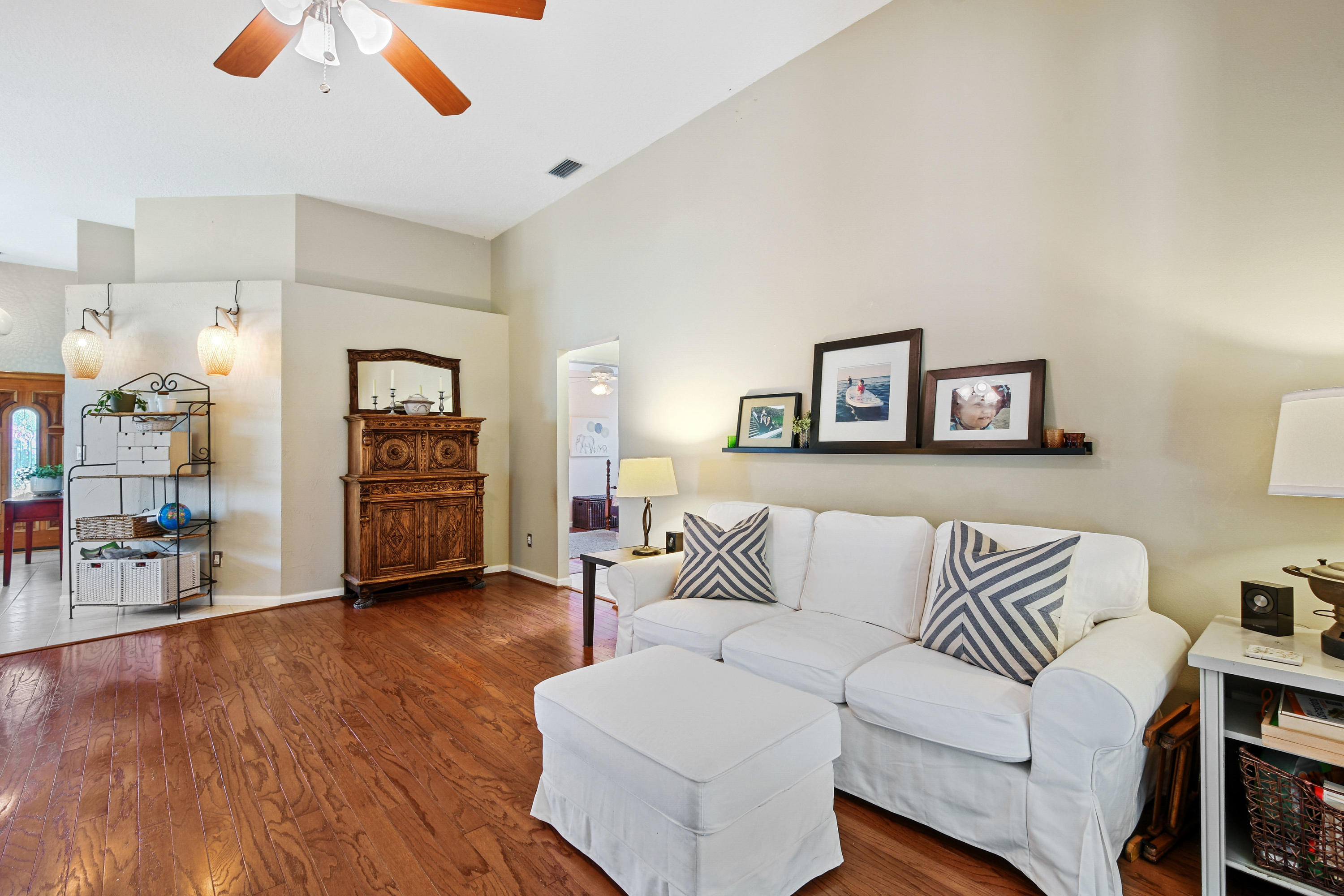 6255 Adams Street Jupiter, FL 33458 - Photo 10 of 42 6255AdamsSt_10
