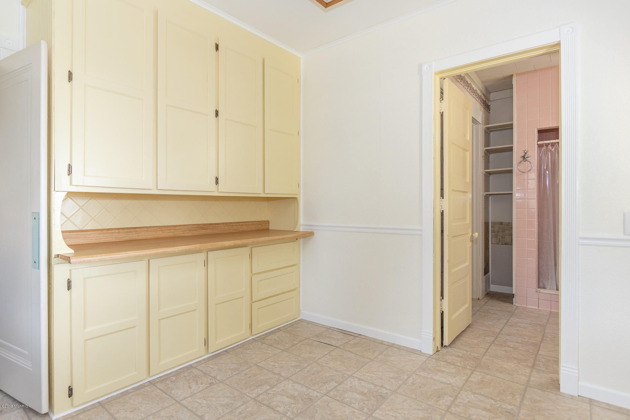 119 West Bennett Street Three Rivers, MI 49093 - Photo 3 of 19 kitchen 2