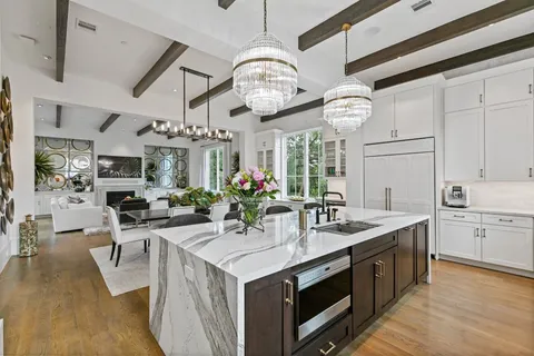 $1,950,000 | 2413 Rosamond Street, Unit A, Houston, TX 77098