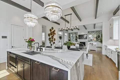 $1,950,000 | 2413 Rosamond Street, Unit A, Houston, TX 77098