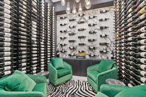 $1,950,000 | 2413 Rosamond Street, Unit A, Houston, TX 77098