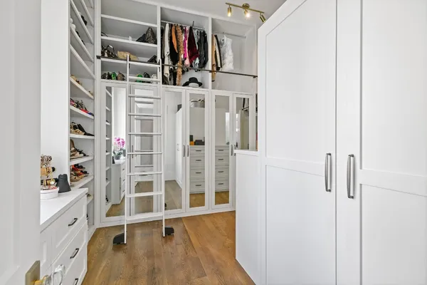 $1,899,000 | 2413 Rosamond Street, Unit A, Houston, TX 77098