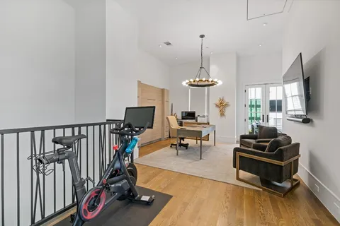 $1,950,000 | 2413 Rosamond Street, Unit A, Houston, TX 77098