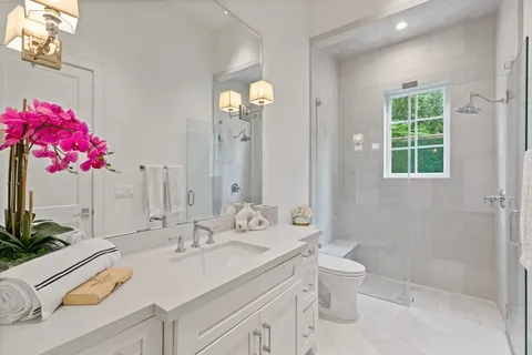 $1,950,000 | 2413 Rosamond Street, Unit A, Houston, TX 77098