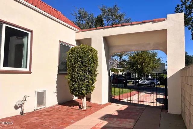 $1,190,000 | 1255 North Dominion Avenue, Pasadena, CA 91104