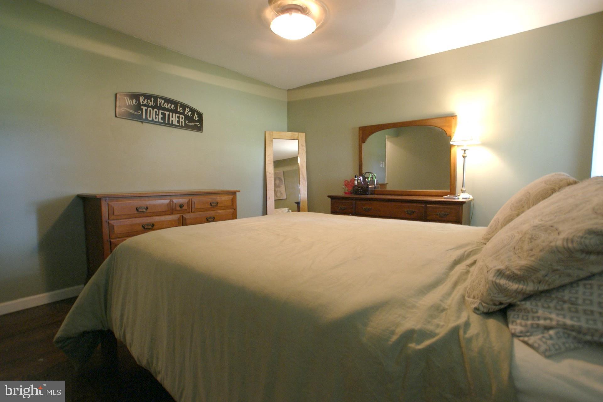 20 Crosswicks Chesterfield Road Chesterfield, NJ 08515 - Photo 17 of 38 Master Bedroom