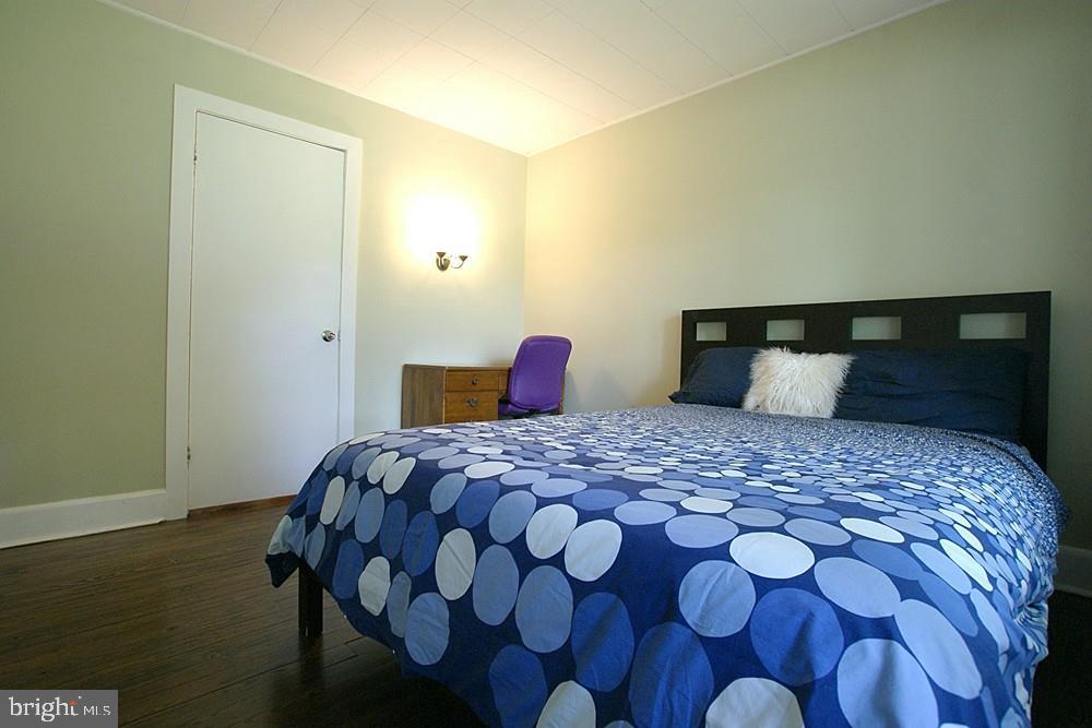 20 Crosswicks Chesterfield Road Chesterfield, NJ 08515 - Photo 23 of 38 Bedroom 2