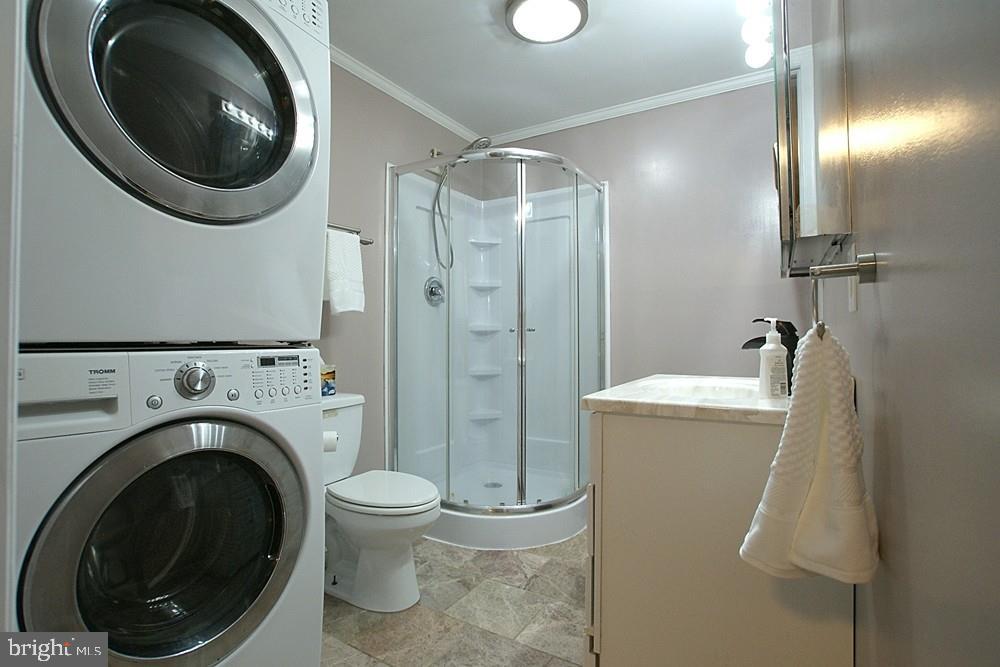 20 Crosswicks Chesterfield Road Chesterfield, NJ 08515 - Photo 29 of 38 Bathroom 2