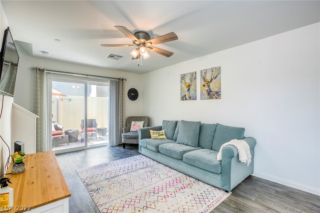 12167 Indigo Falls Road, Unit 1 Las Vegas, NV 89183 - Photo 7 of 27 Gallery Image 7