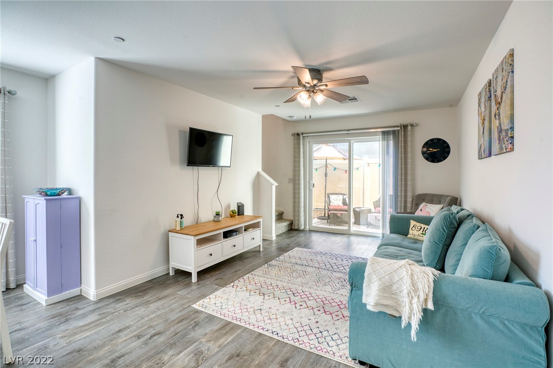 12167 Indigo Falls Road, Unit 1 Las Vegas, NV 89183 - Photo 9 of 27 Gallery Image 9