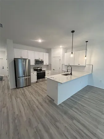 $588,000 | 1320 Rio De Janeiro Avenue, Punta Gorda, FL 33983