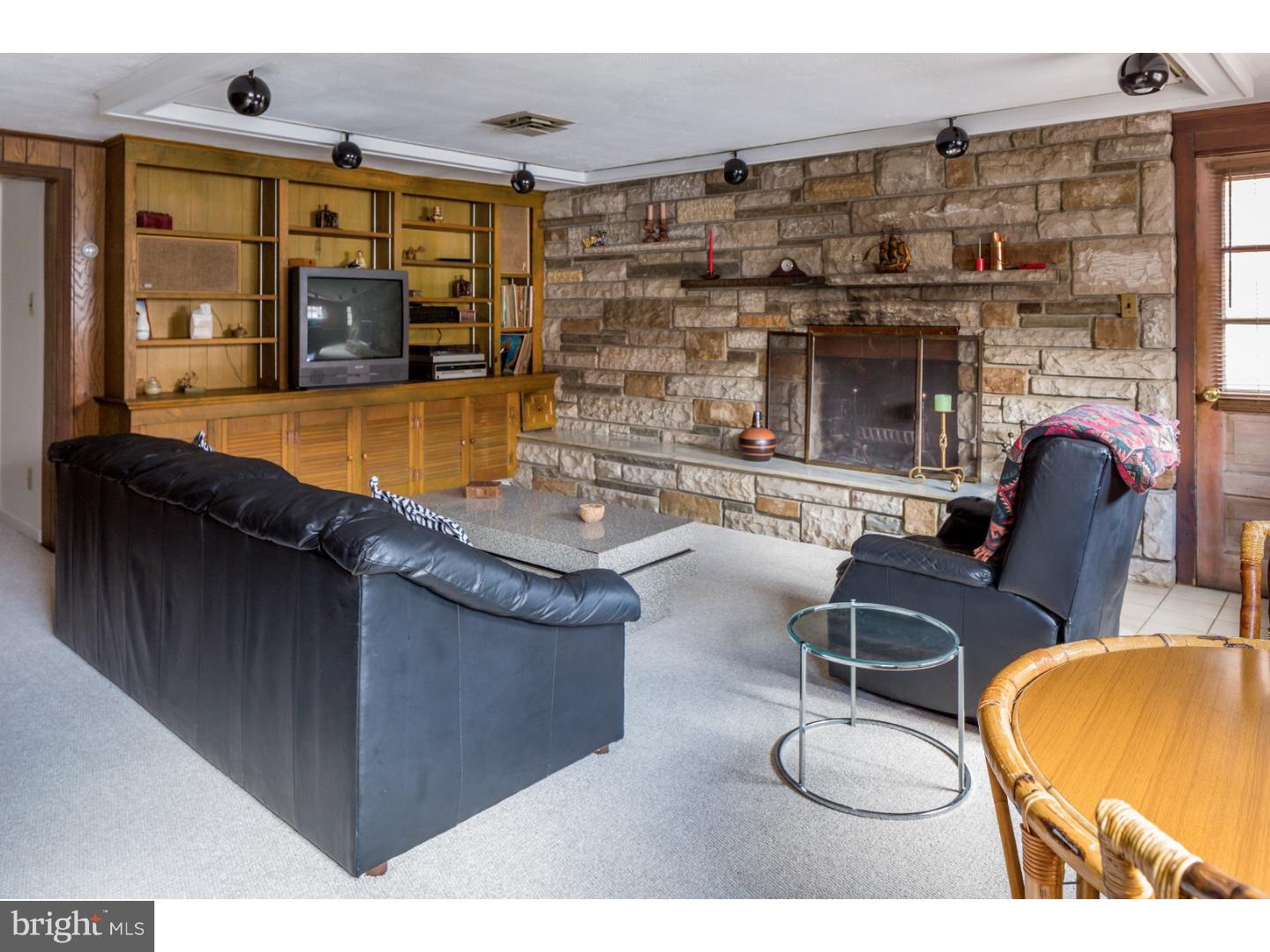 131 Wyndmoor Road Havertown, PA 19083 - Photo 12 of 15 Gallery Image 12