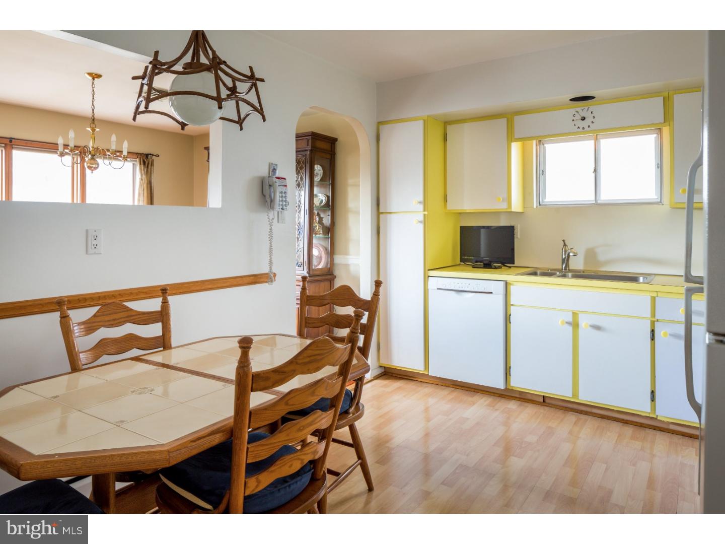 131 Wyndmoor Road Havertown, PA 19083 - Photo 6 of 15 Gallery Image 6