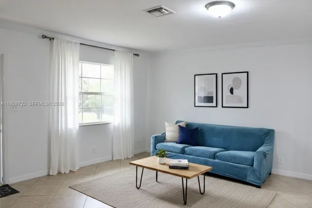 $2,450 | 300 Southwest 8th Street, Unit 302, Fort Lauderdale, FL 33315