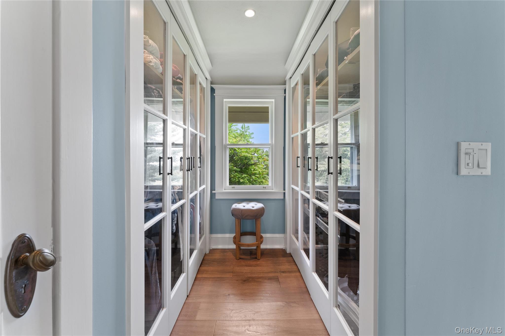 989 Rte 9W Nyack, NY 10960 - Photo 27 of 50 Primary custom closets