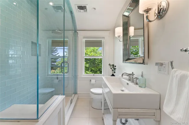 $1,700,000 | 989 Rte 9W, Nyack, NY 10960