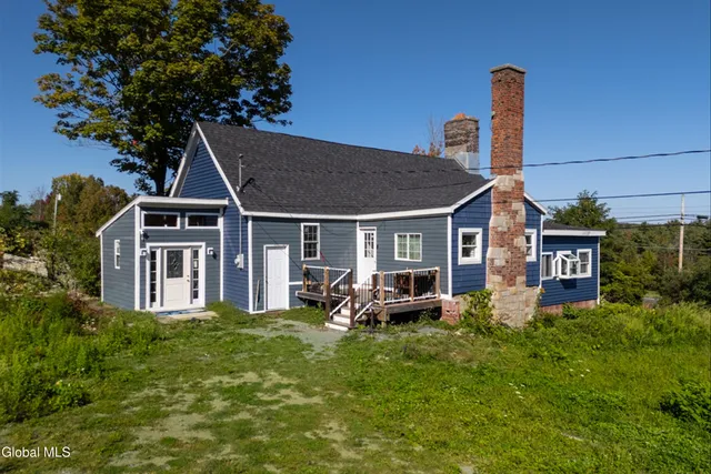 $325,000 | 2 Harold Drive, Altamont, NY 12009