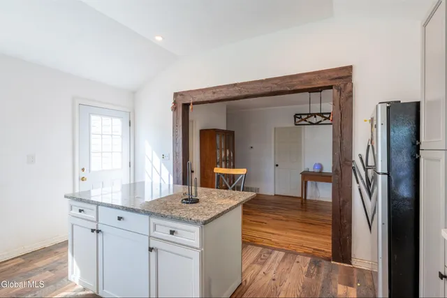 $325,000 | 2 Harold Drive, Altamont, NY 12009