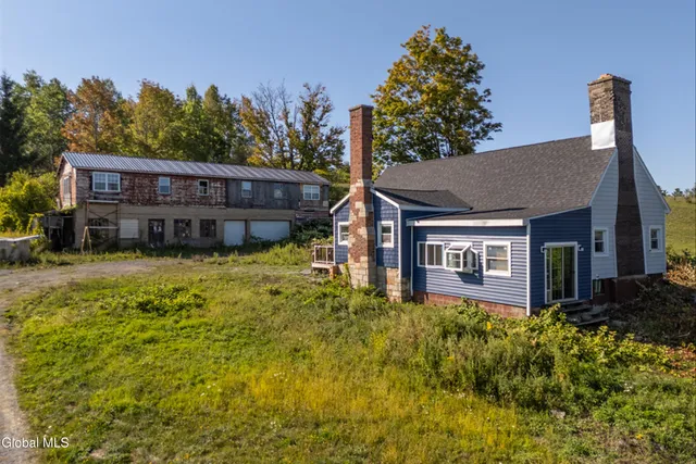 $325,000 | 2 Harold Drive, Altamont, NY 12009