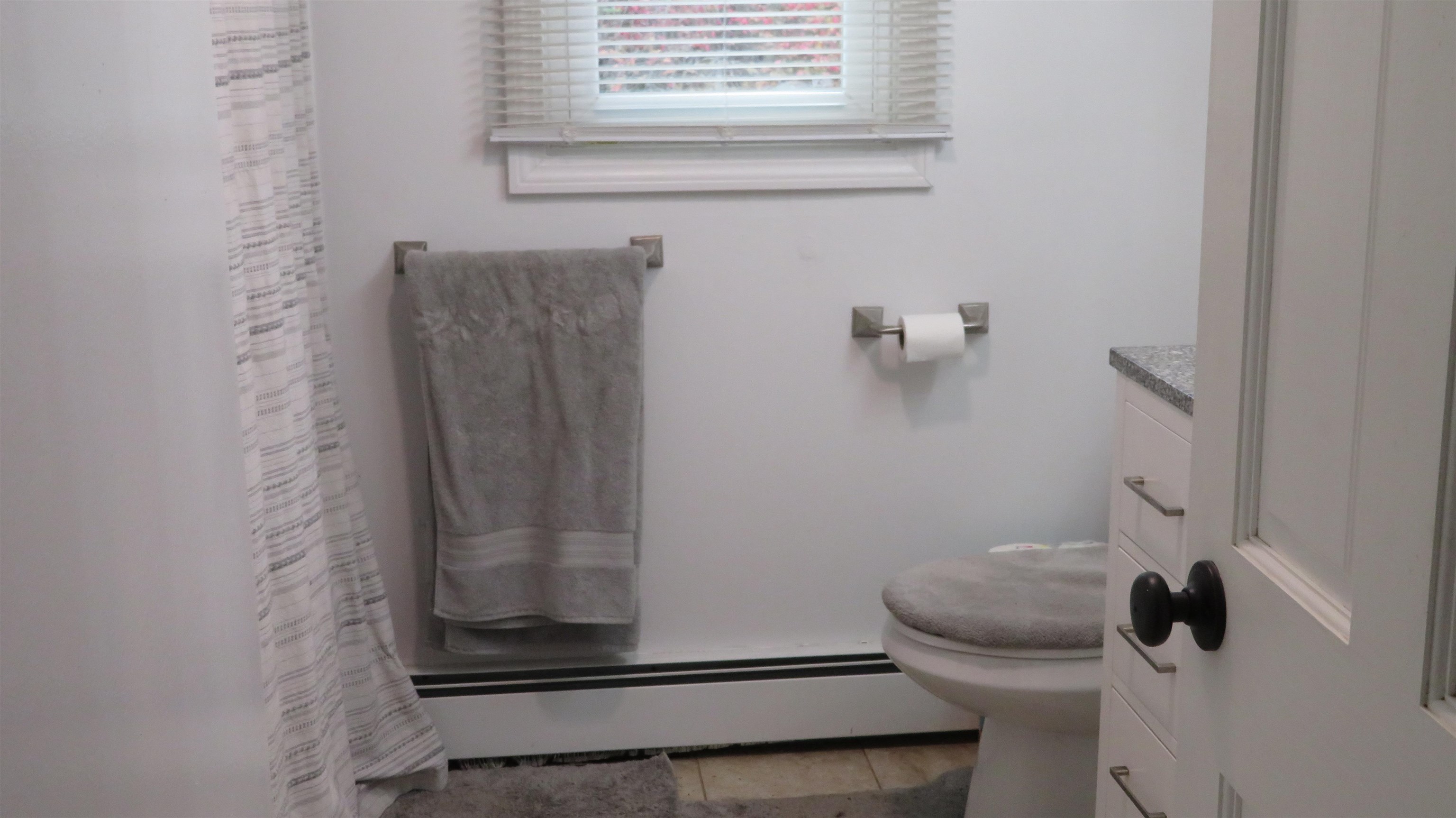 307 Dearborn Road Pembroke, NH 03275 - Photo 14 of 20 Gallery Image 14