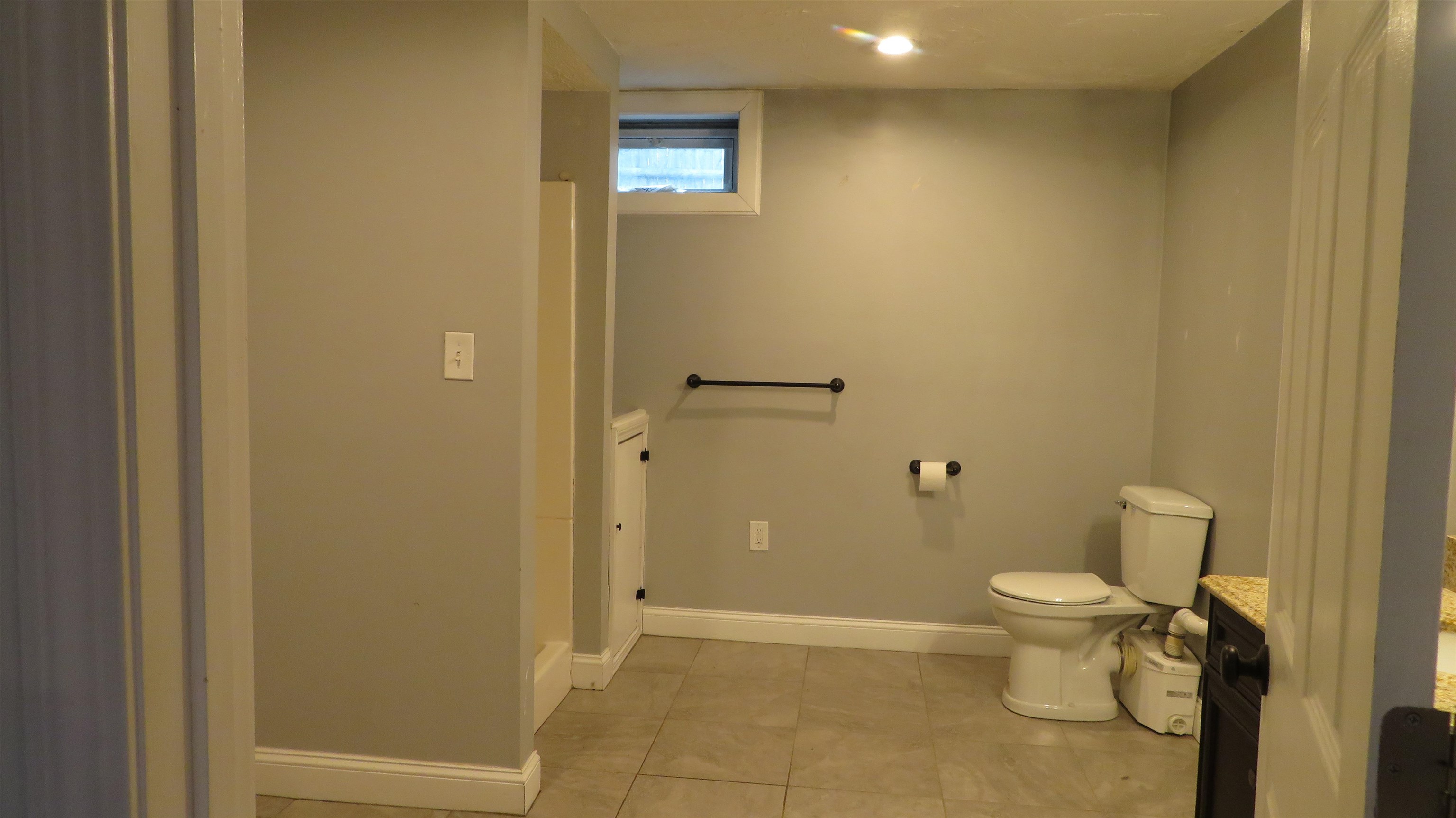 307 Dearborn Road Pembroke, NH 03275 - Photo 18 of 20 Gallery Image 18