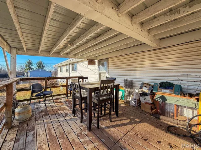 $193,900 | 202 Meadowbrook Drive, Farmington, MO 63640