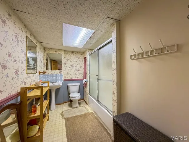 $193,900 | 202 Meadowbrook Drive, Farmington, MO 63640