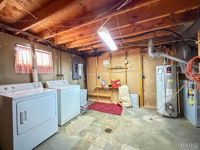 $193,900 | 202 Meadowbrook Drive, Farmington, MO 63640