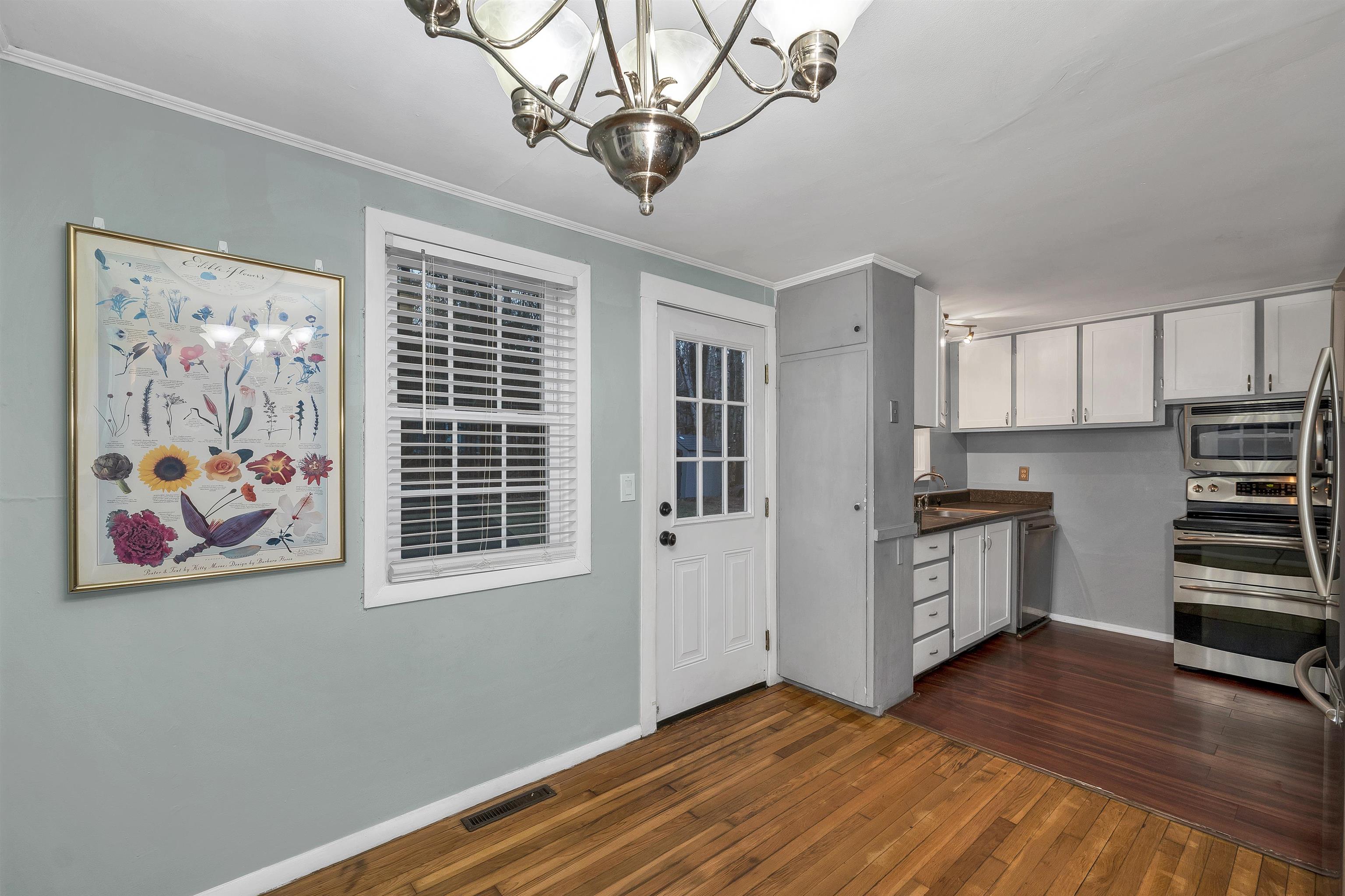 164 Old Street Road Peterborough, NH 03458 - Photo 5 of 23