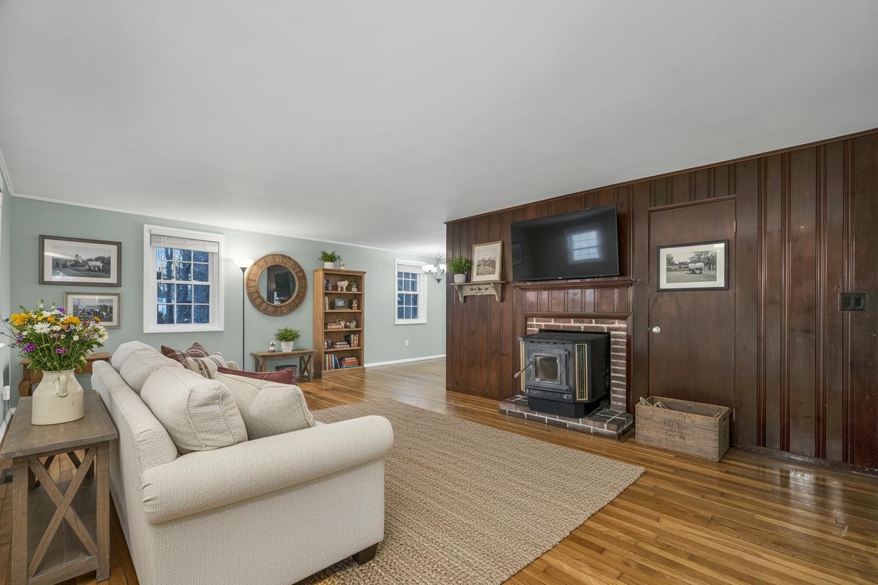 164 Old Street Road Peterborough, NH 03458 - Photo 8 of 23