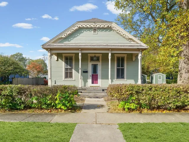 $175,000 | 532 North Charter Street, Monticello, IL 61856