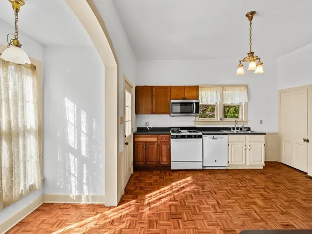 $175,000 | 532 North Charter Street, Monticello, IL 61856