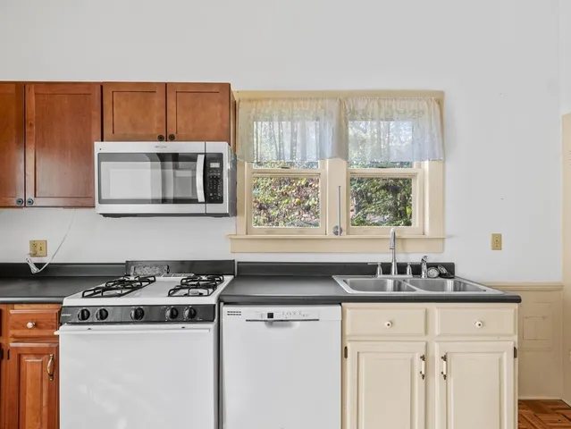 $175,000 | 532 North Charter Street, Monticello, IL 61856