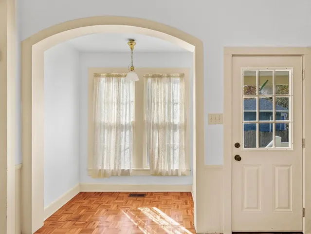 $175,000 | 532 North Charter Street, Monticello, IL 61856