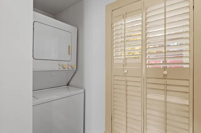 $175,000 | 532 North Charter Street, Monticello, IL 61856