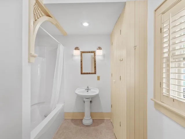 $175,000 | 532 North Charter Street, Monticello, IL 61856