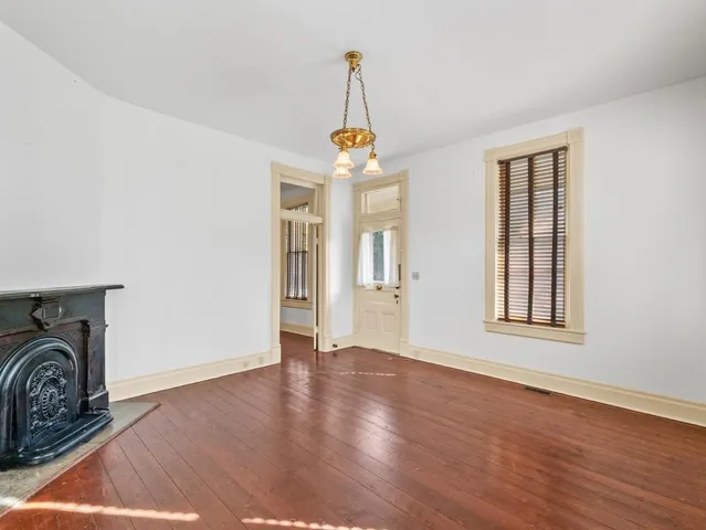 $175,000 | 532 North Charter Street, Monticello, IL 61856