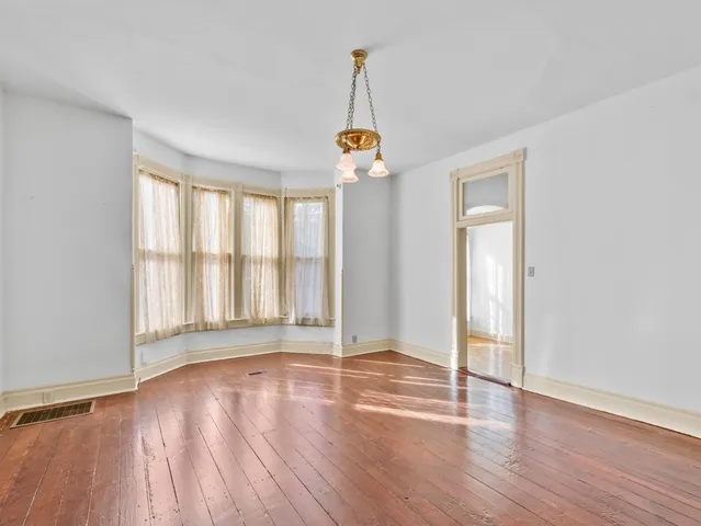 $175,000 | 532 North Charter Street, Monticello, IL 61856