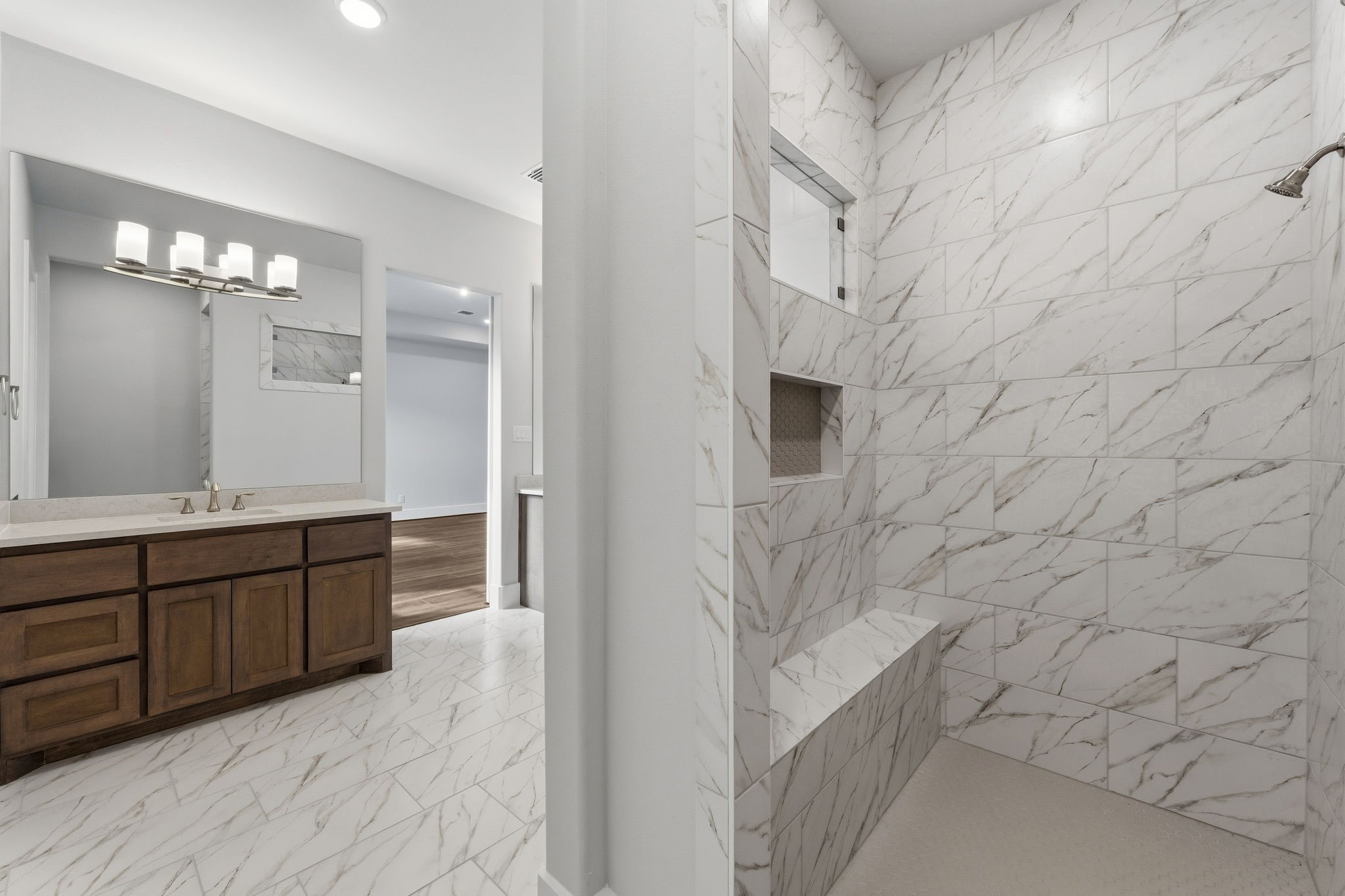 16140 Frst Ml Road Willis, TX 77378 - Photo 23 of 48 Primary shower