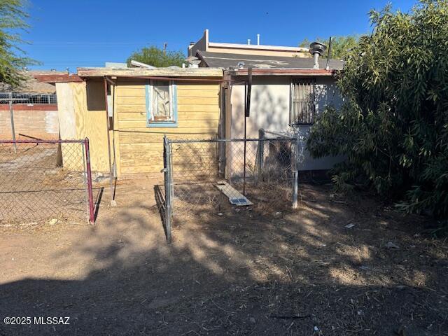 245 East Mohave Road Tucson, AZ 85705 - Photo 10 of 14