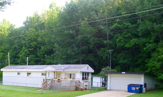 788 Sandmill Road Cheshire, MA 01225 - Photo 3 of 14 2 Car Garage