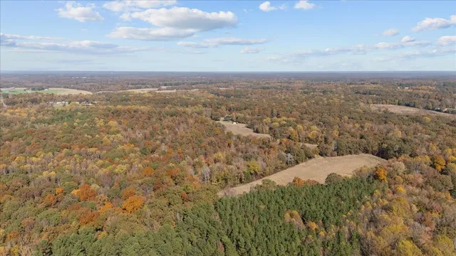 $459,900 | 2683 French Store Road, Big Sandy, TN 38221