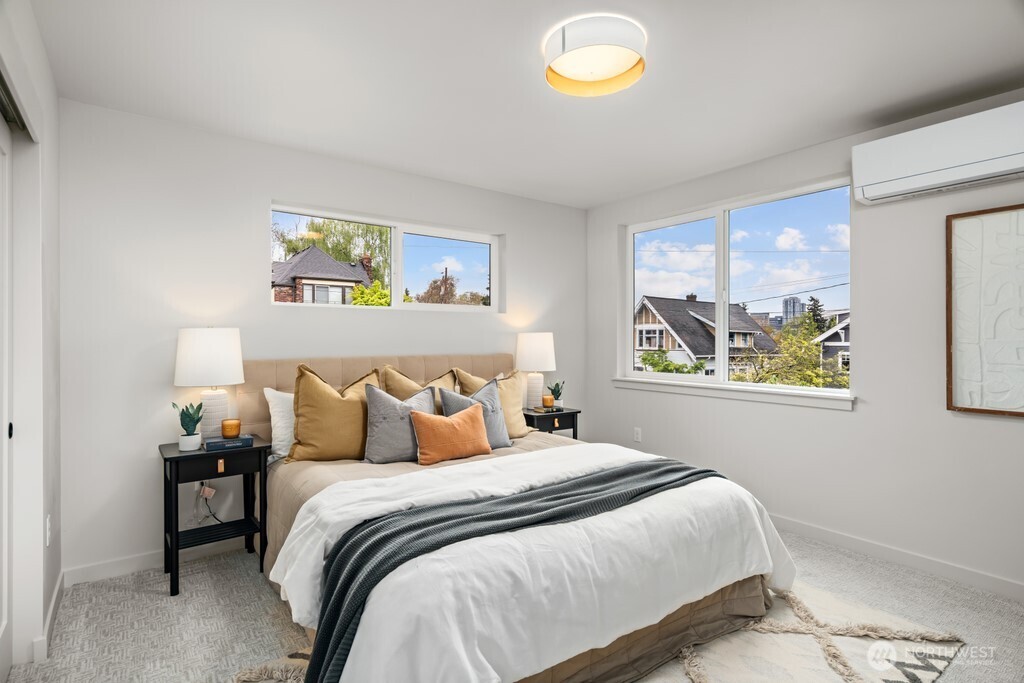 2509 North 42nd Street Seattle, WA 98103 - Photo 10 of 26