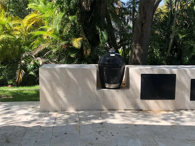 $18,500 | 5100 Granada Boulevard, Coral Gables, FL 33146