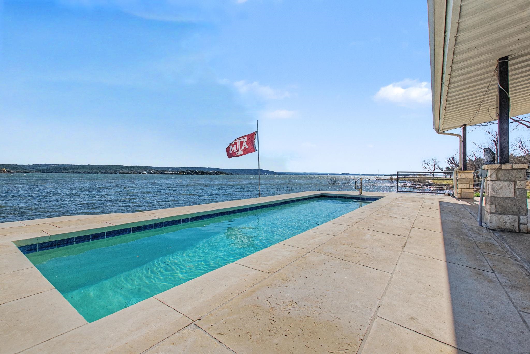 303 Lakeshore Loop Tow, TX 78672 - Photo 12 of 30